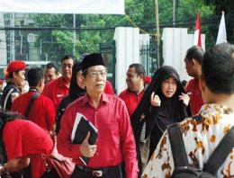 Ketua DPD PDIP Jabar Sampaikan Duka Cita, Jalaludin Rahmat Berpulang 