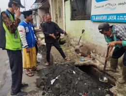 Bersihkan Drainase dan Pasang PJU, Pemkab Bogor Respon Cepat Aspirasi PMII Aulia